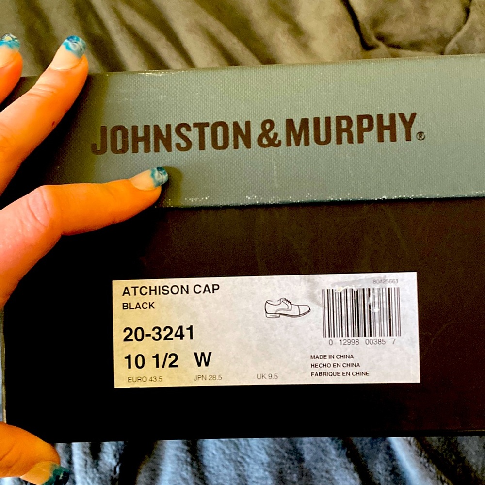JOHNSTON & MURPHY